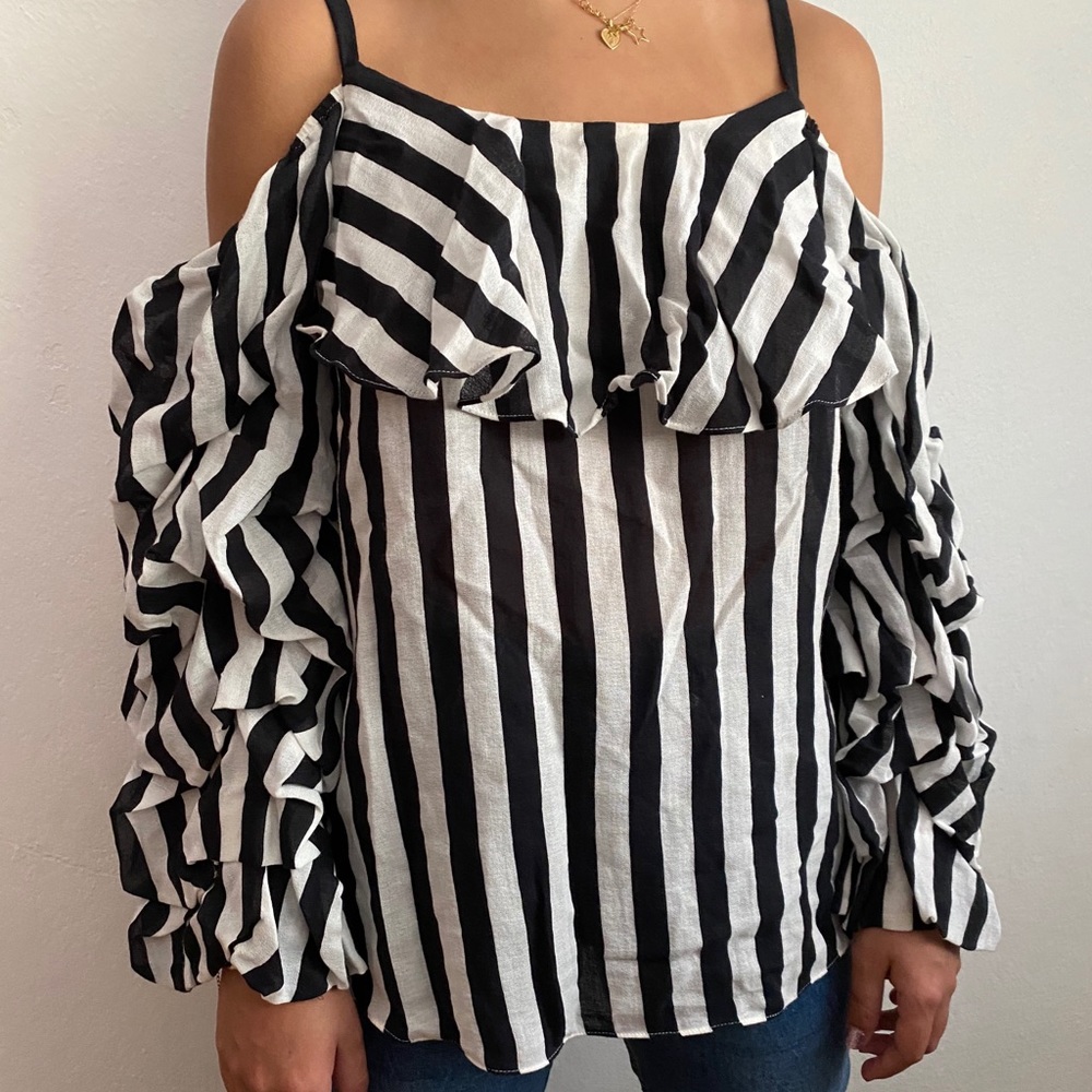 Black and White Boho Top - Picture 7 of 14